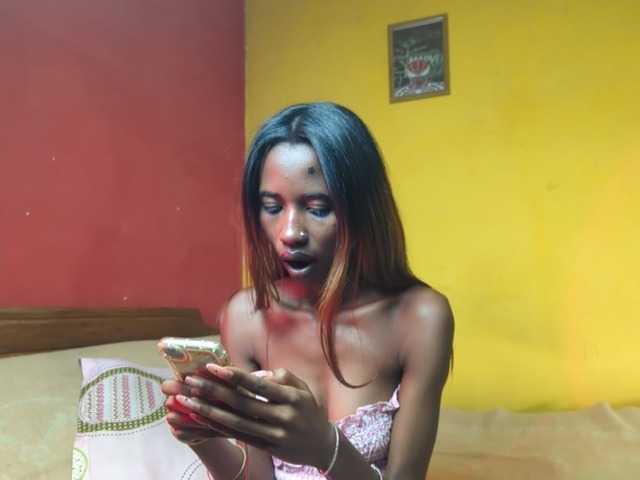 Nathascha live cam preview