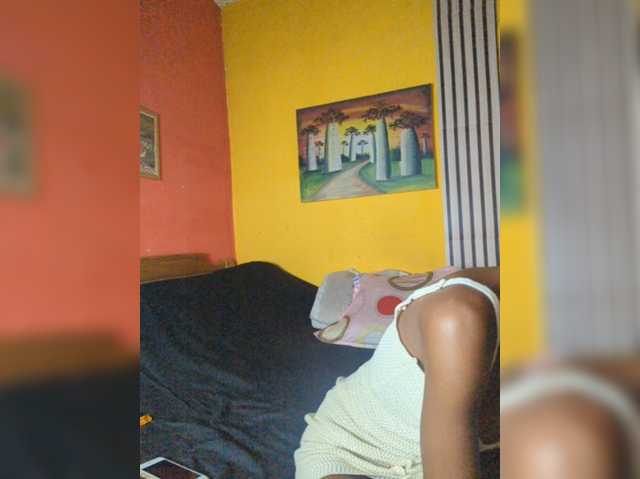 Nathascha live cam on BongaCams