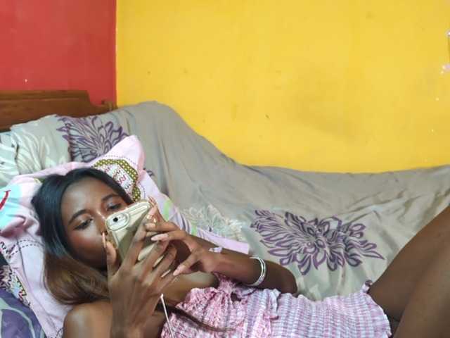 Nathascha live cam on BongaCams