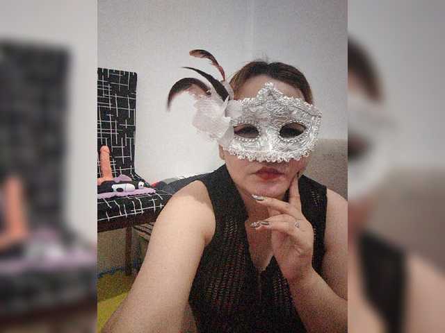 AsianMhiendy live cam on BongaCams