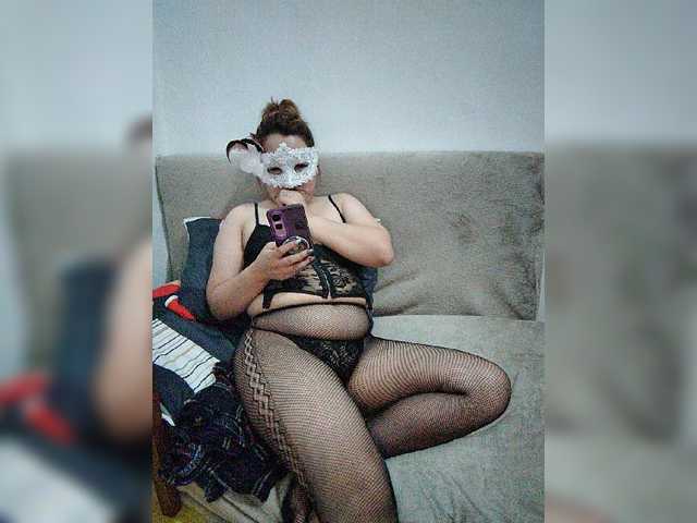 AsianMhiendy live cam on BongaCams