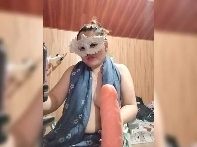 AsianMhiendy live cam on BongaCams