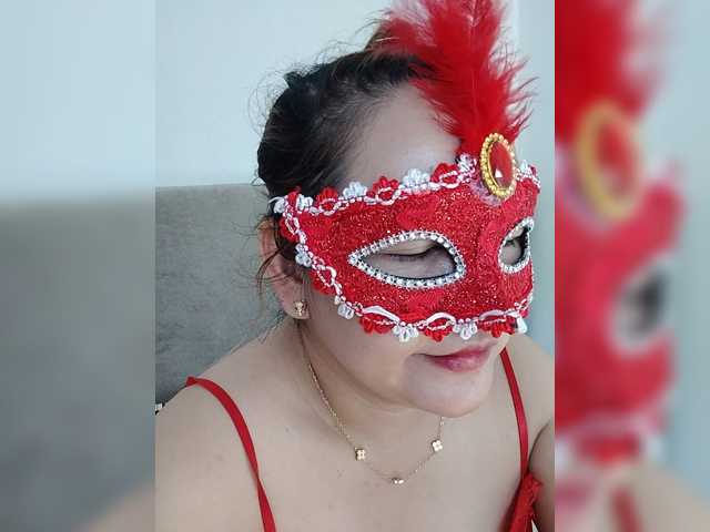 AsianMhiendy live cam on BongaCams