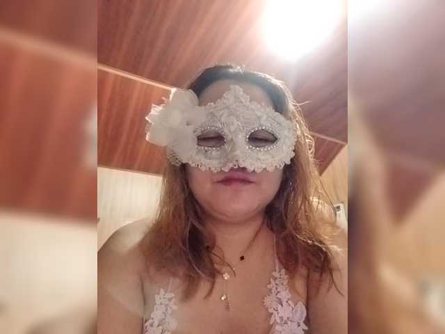 AsianMhiendy live cam on BongaCams