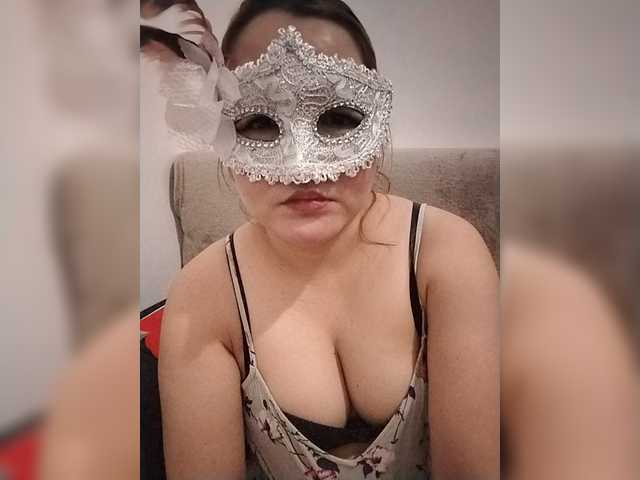 AsianMhiendy webcam