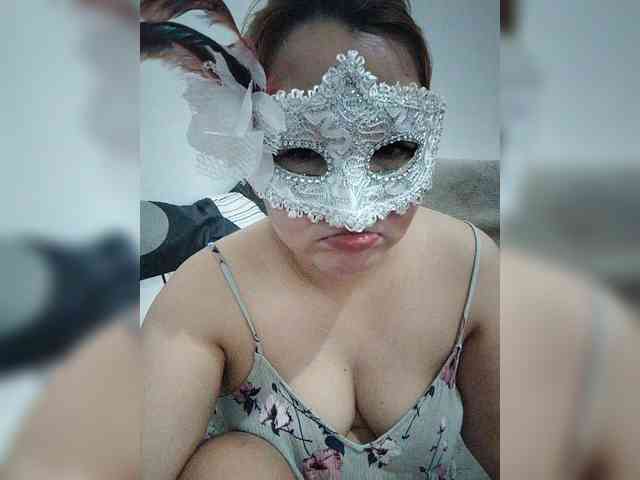 AsianMhiendy webcam