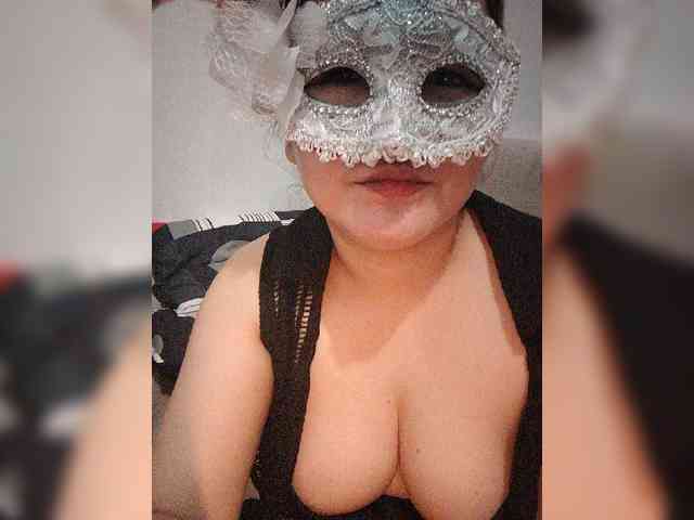 AsianMhiendy webcam