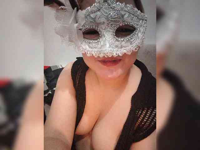 Model: AsianMhiendy