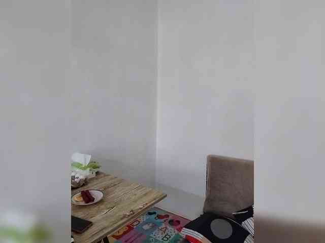 AsianMhiendy webcam