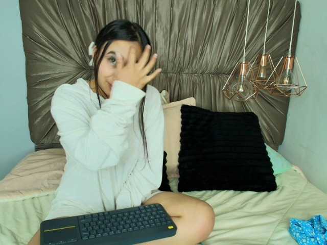 FresaMystic live cam on BongaCams