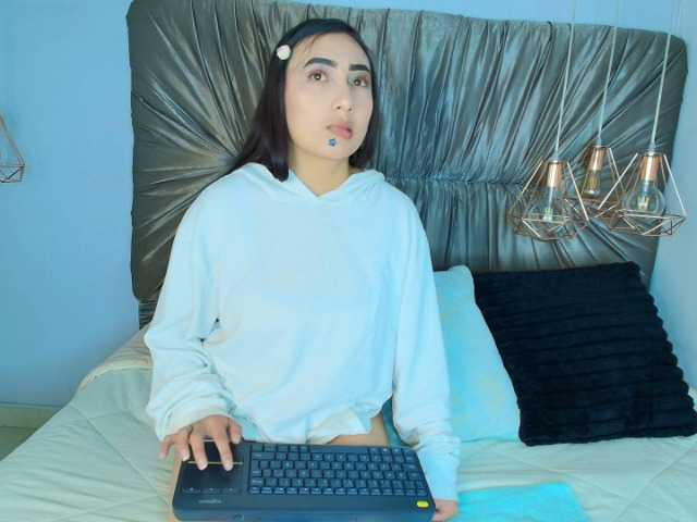 FresaMystic live cam on BongaCams