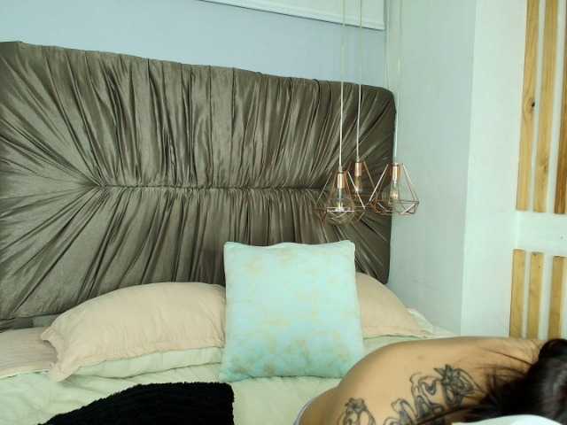 FresaMystic live cam on BongaCams