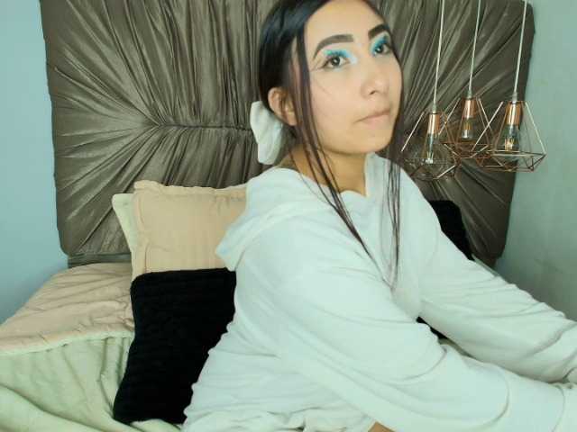 FresaMystic live cam on BongaCams