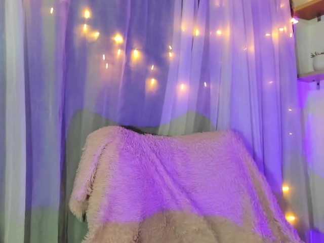 Maka-Isabel live cam on BongaCams