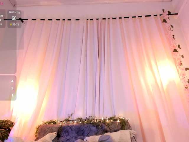 NaughtyRosie live cam preview