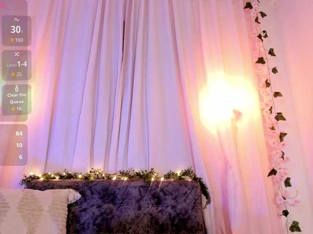 NaughtyRosie live cam on BongaCams