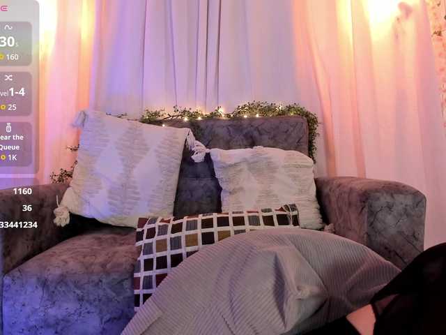NaughtyRosie live cam on BongaCams