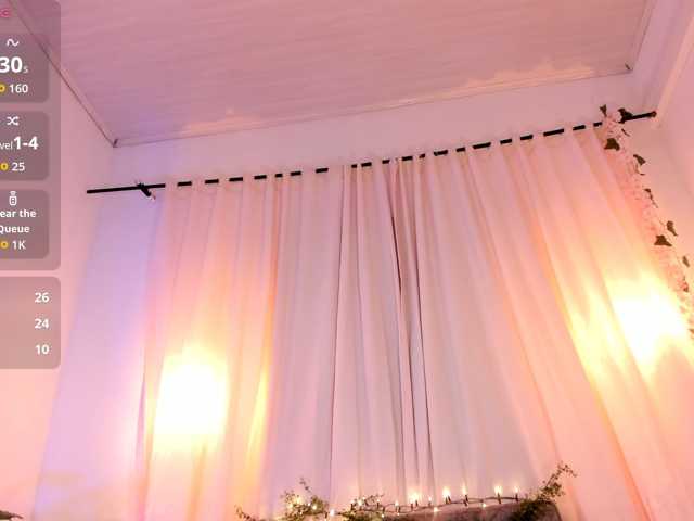 NaughtyRosie, en vivo ahora en BongaCams