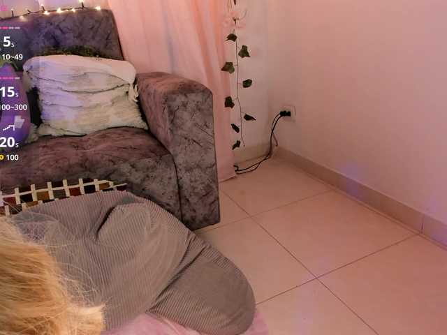 NaughtyRosie live cam on BongaCams