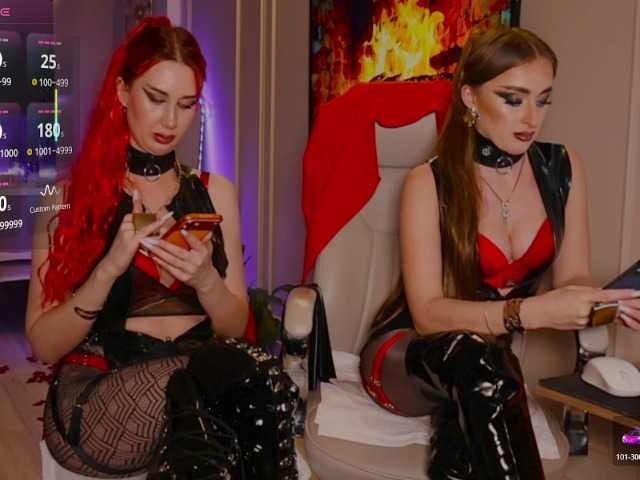 LadiesRa live cam on BongaCams