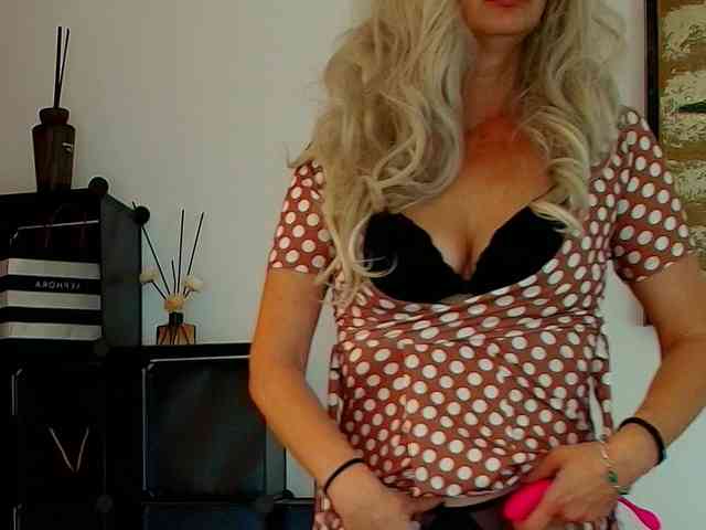Jessy-Milff webcam