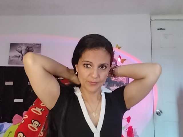 Basmajade888 live cam preview
