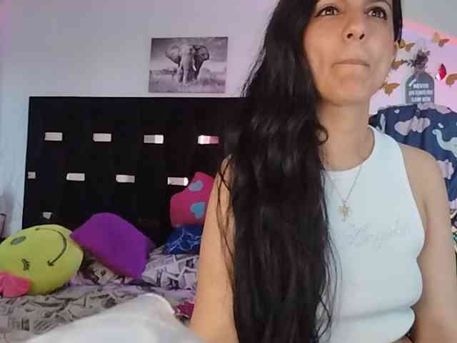 Basmajade888 webcam