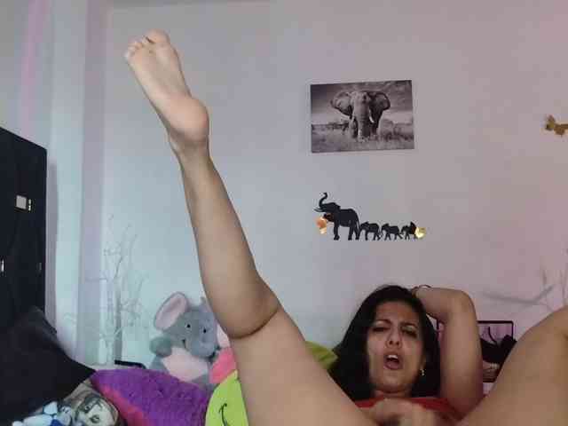 Basmajade888 webcam