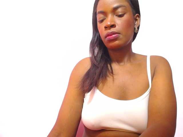 naughtysensual live cam on BongaCams
