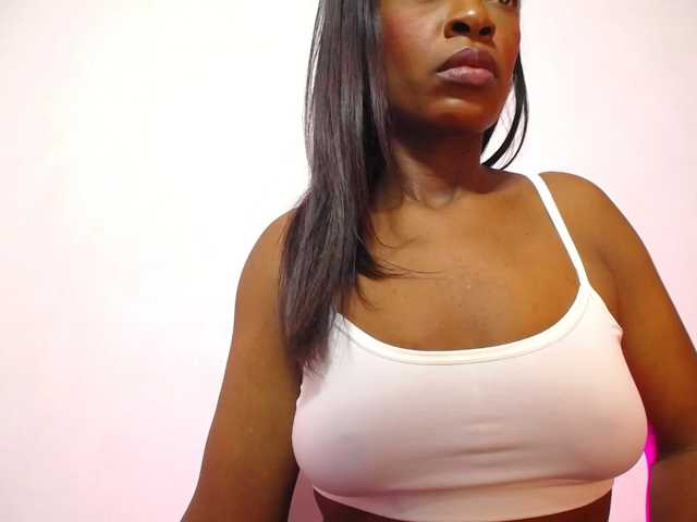 naughtysensual live cam on BongaCams