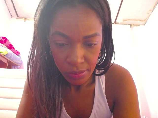 naughtysensual live cam on BongaCams