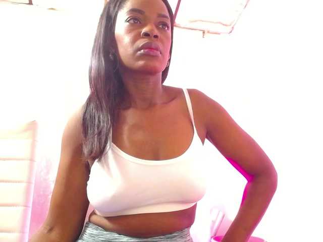 naughtysensual live cam on BongaCams