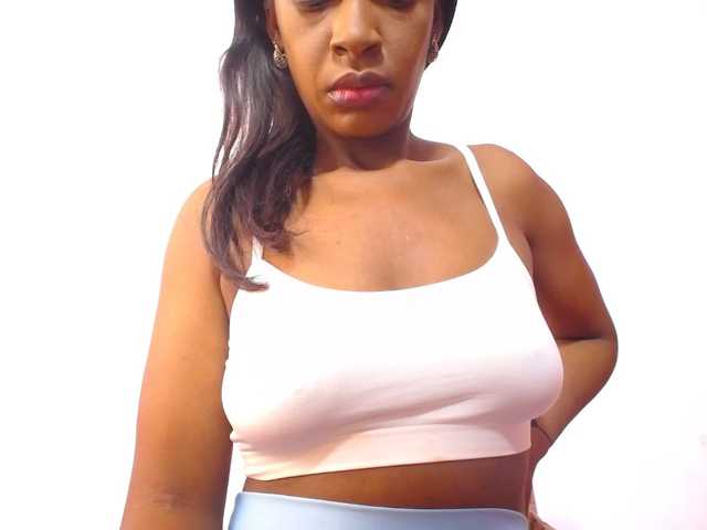 naughtysensual live cam on BongaCams
