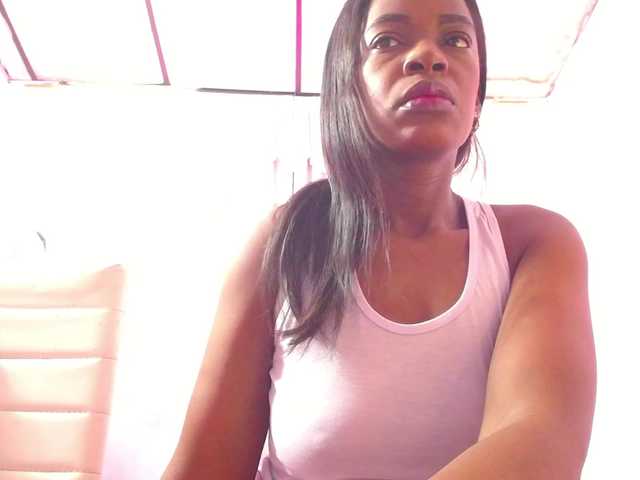 naughtysensual live cam preview