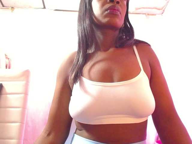 naughtysensual live cam on BongaCams