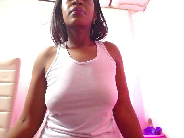 naughtysensual live cam on BongaCams