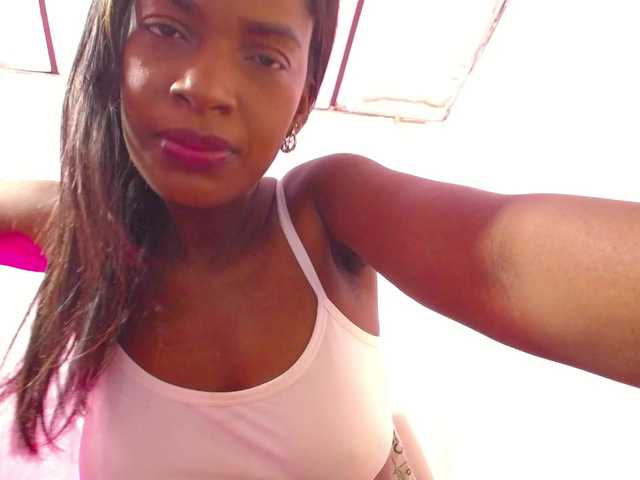 naughtysensual live cam on BongaCams