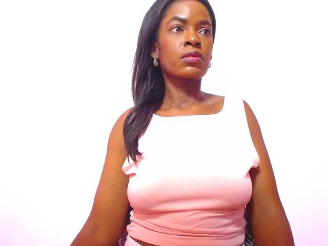 naughtysensual live cam preview