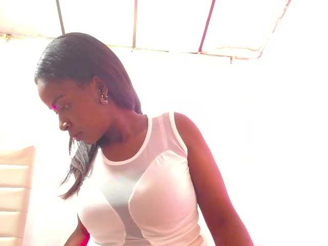 naughtysensual live cam on BongaCams