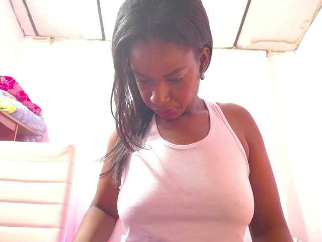 naughtysensual live cam on BongaCams