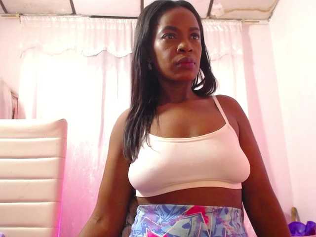 naughtysensual live cam on BongaCams