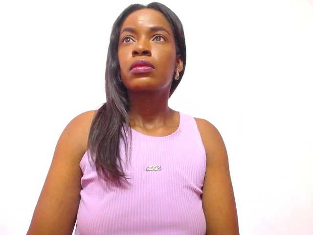 naughtysensual, en vivo ahora en BongaCams
