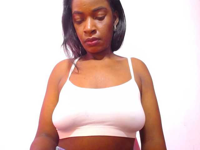 naughtysensual live cam on BongaCams