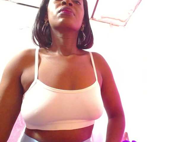 naughtysensual live cam on BongaCams