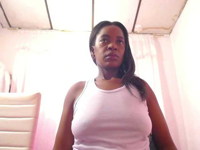 naughtysensual live cam on BongaCams