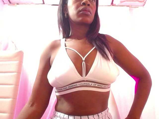 naughtysensual live cam preview