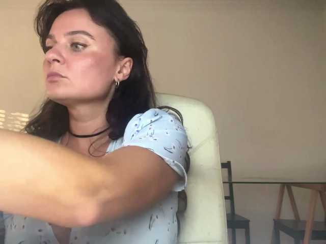 AvaStone1 live cam on BongaCams