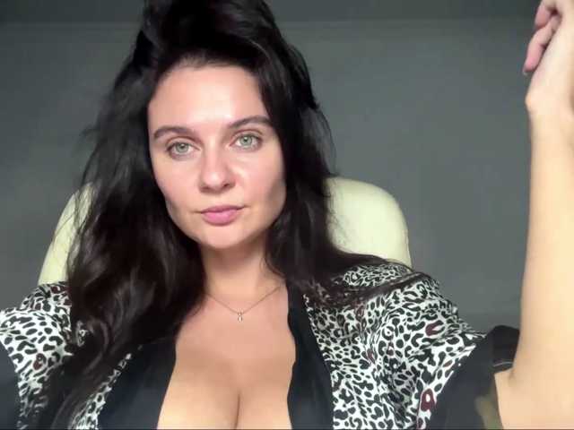AvaStone1 live cam on BongaCams