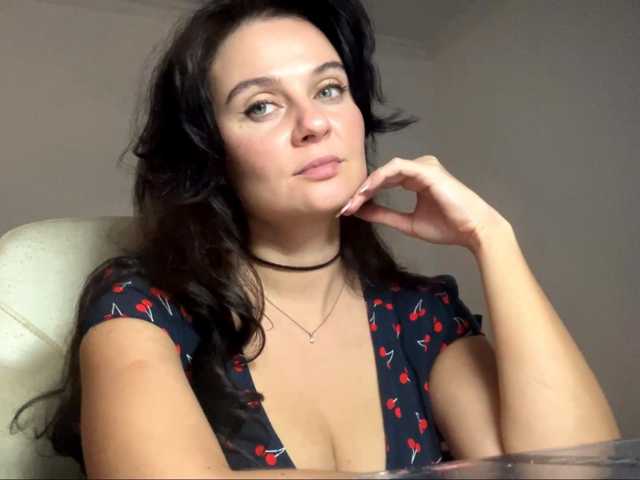 AvaStone1 live cam on BongaCams
