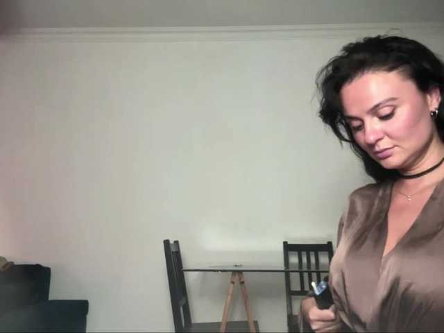 Isabellax27 live cam preview